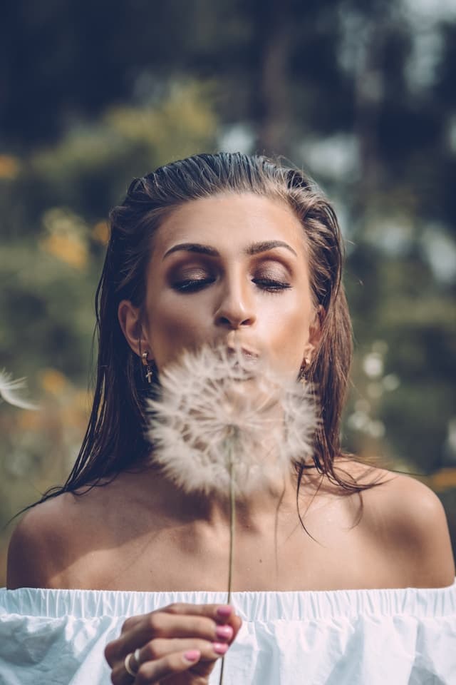 Густые и сияющие волосы зимой: как достичь и сохранить результат